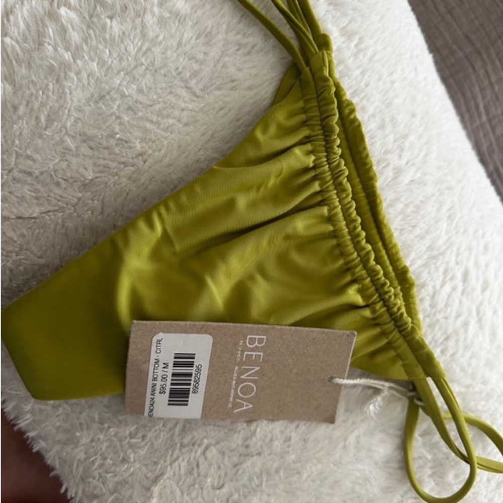 Anini citrus bottoms